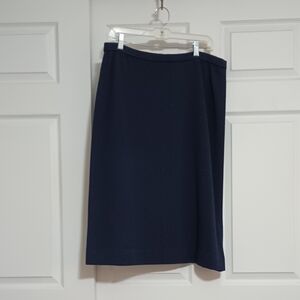 Dalton Women's Straight Navy Blue 100% Pure Virgin Wool. READ DESCPTION W:17 L28